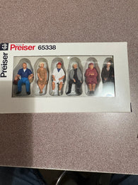 65338 - Seated Passengers