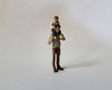 a1254 - Dad with Boy on Shoulders