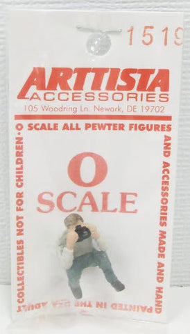 A1519 - Railfan with Camera Stooping