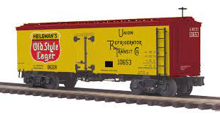 20-94485 - O Scale 36’ Woodsided Reefer Car - Old Style Beer
